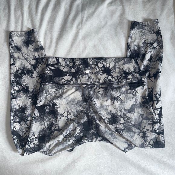 🍋 Lululemon Wunder Under Leggings Size 10 - Picture 3 of 6